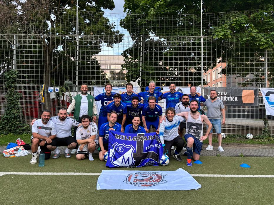 Millos Teamfoto 3